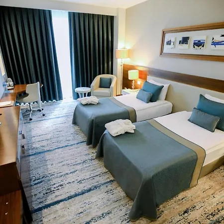 酒店 拜亚布尔萨酒店 5*