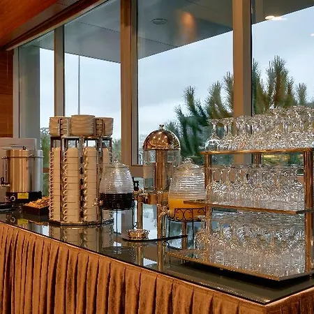 拜亚布尔萨酒店 酒店